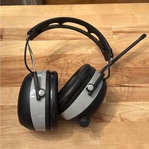 3M WorkTunes Connect AM/FM Hearing Protector